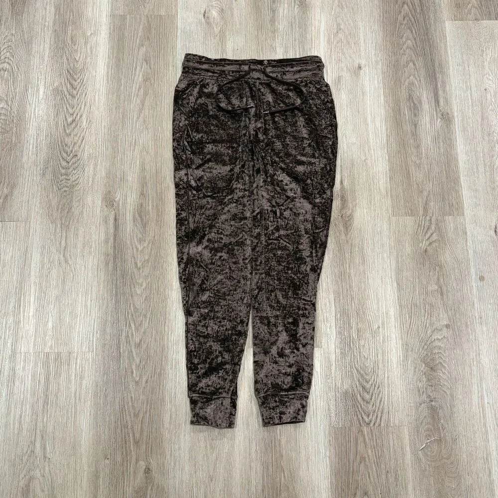 Lululemon Ready to Crush Velvet Jogger Pants Women’s French Press Brown Size 6